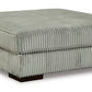 Lindyn Living Room Set