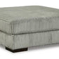 Lindyn Living Room Set