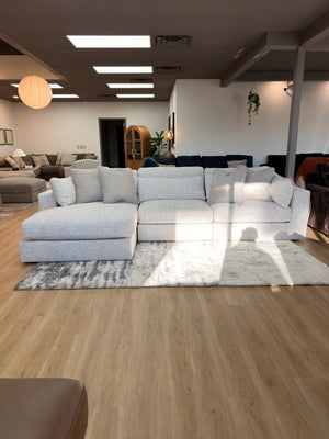 Alcott 3-Piece with Chaise