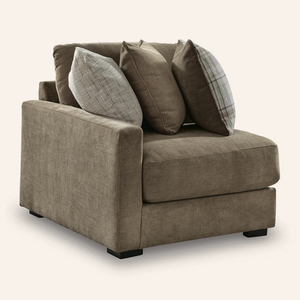 Pleasant Ridge Sectional Sofa