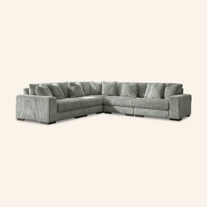 Lindyn Sectional